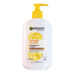 Crema Limpiadora Garnier Nutritiva Express Aclara